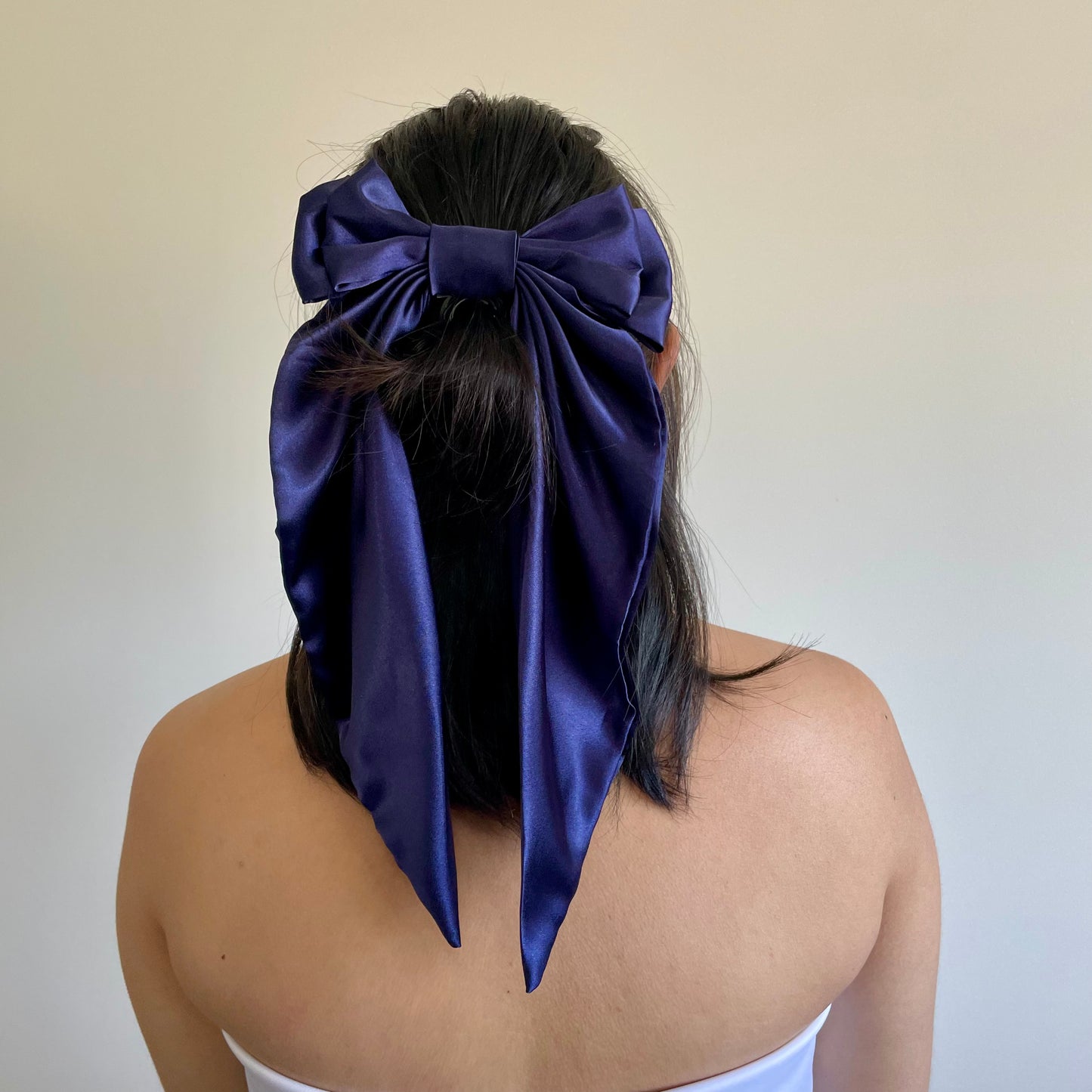 Sapphire Classic Bow